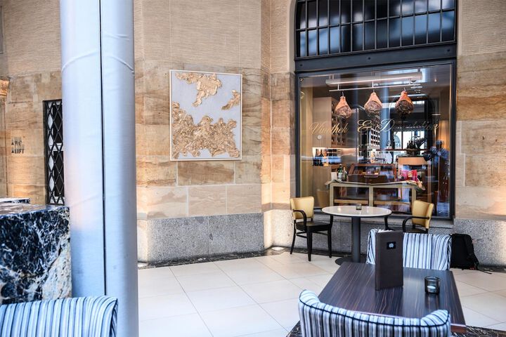 Lobby Photos