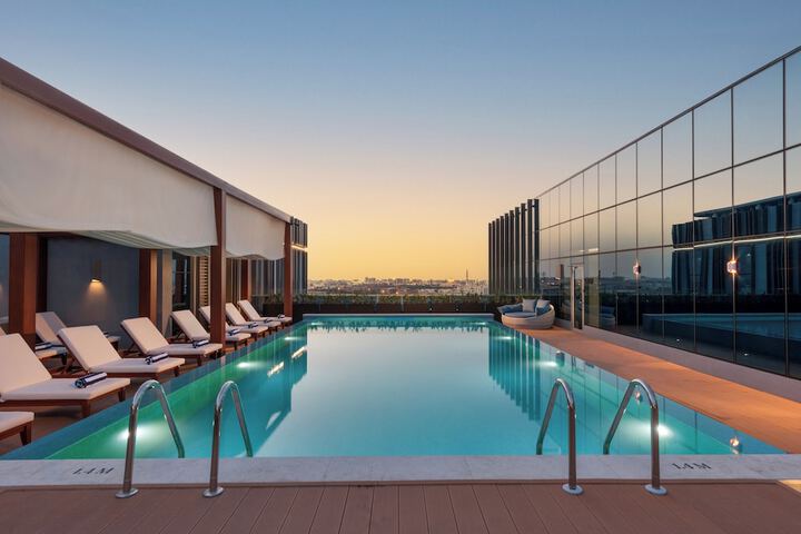 Pool 28 of 73