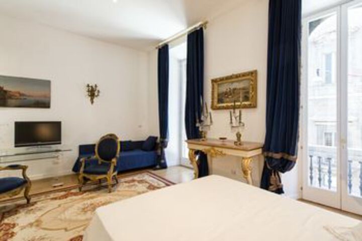 Room 33 of 149