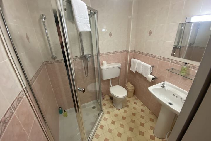 Room 70 of 87