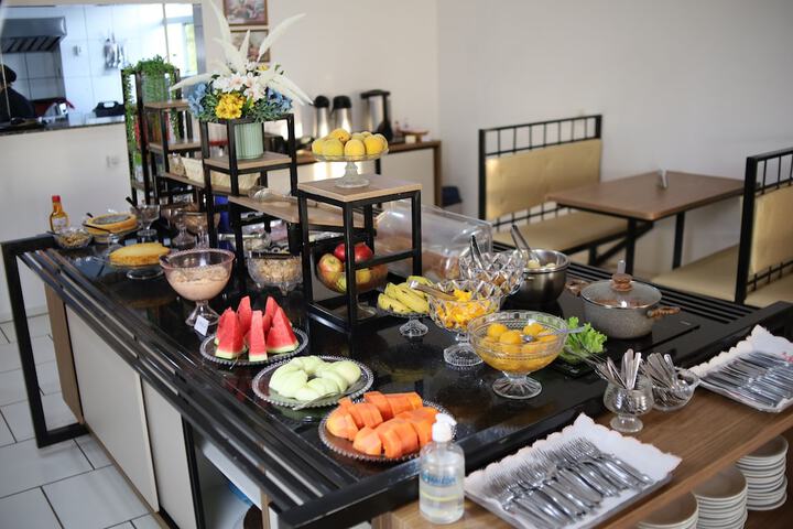 Breakfast/Coffee Service 26 of 29