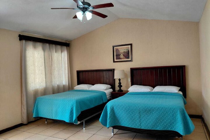 Room 6 of 19