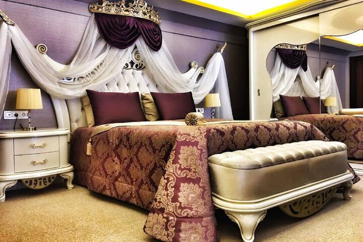 Room 29 of 54