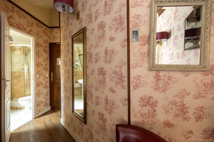 Room 29 of 95