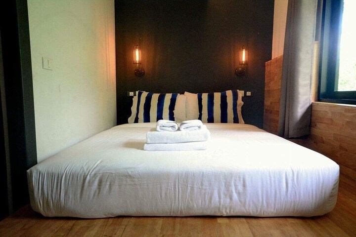 Room 26 of 52