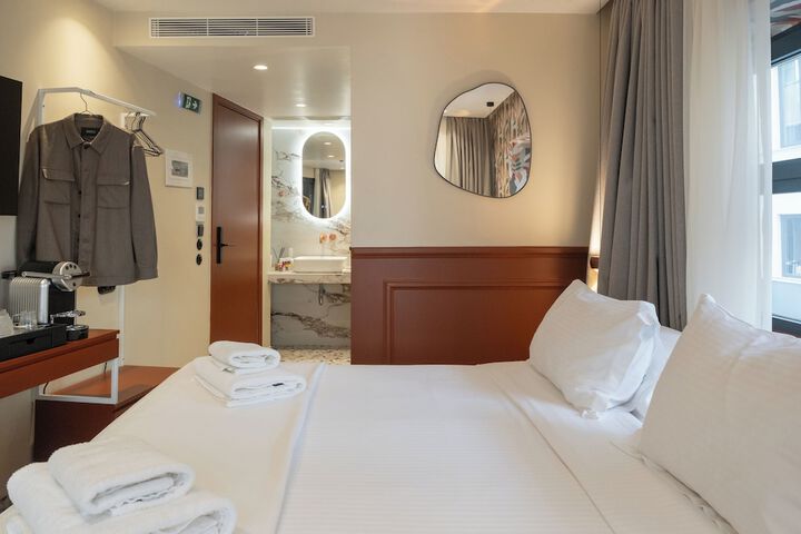 Room 38 of 125