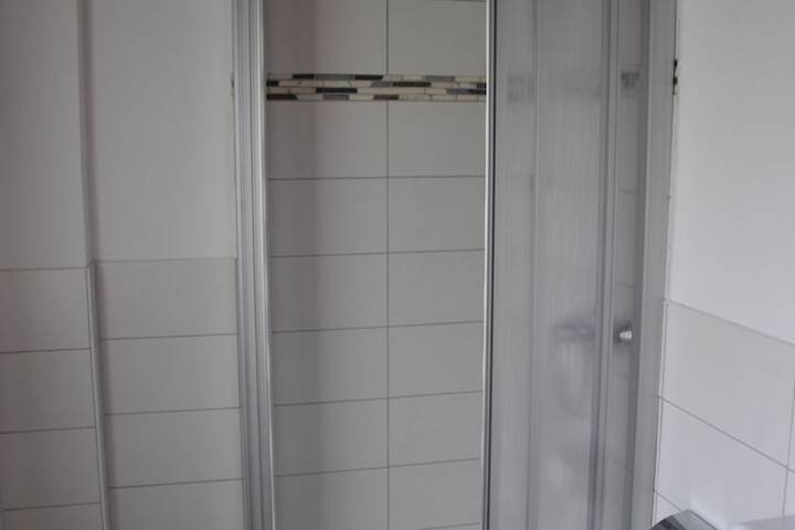 Room 11 of 13