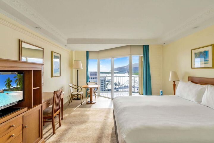 Room 22 of 165