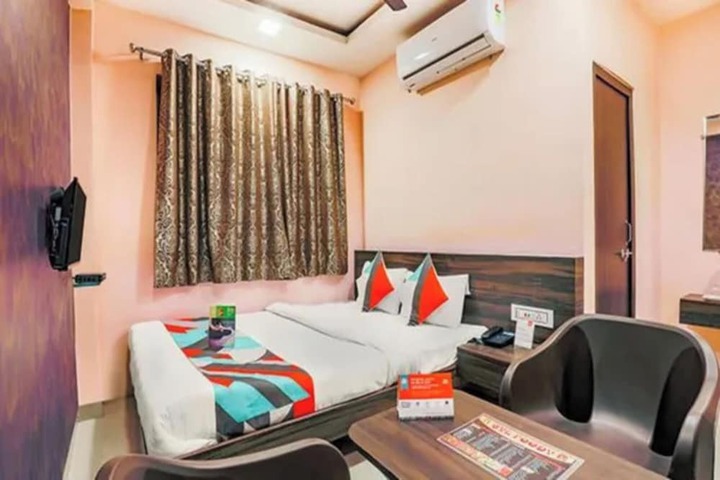 Room 14 of 21