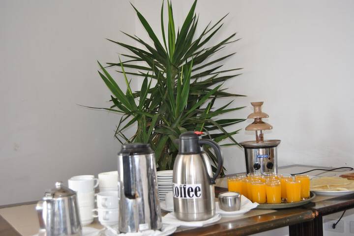 Breakfast/Coffee Service 49 of 83