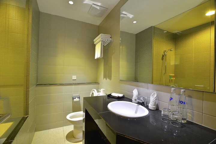 Room 45 of 81