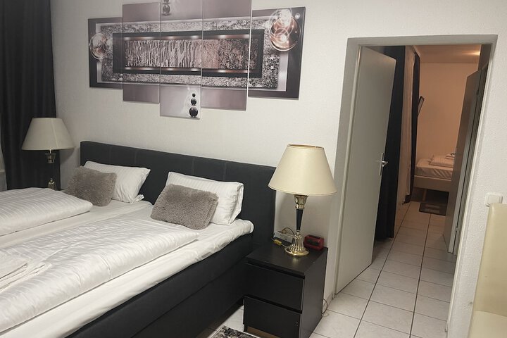 Room 6 of 41