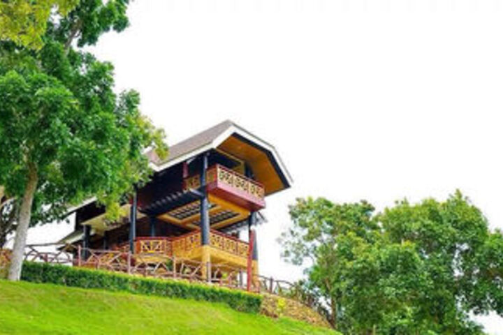 Kenwood Highland Cottages