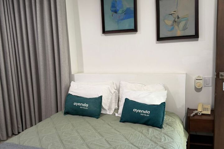Room 3 of 26