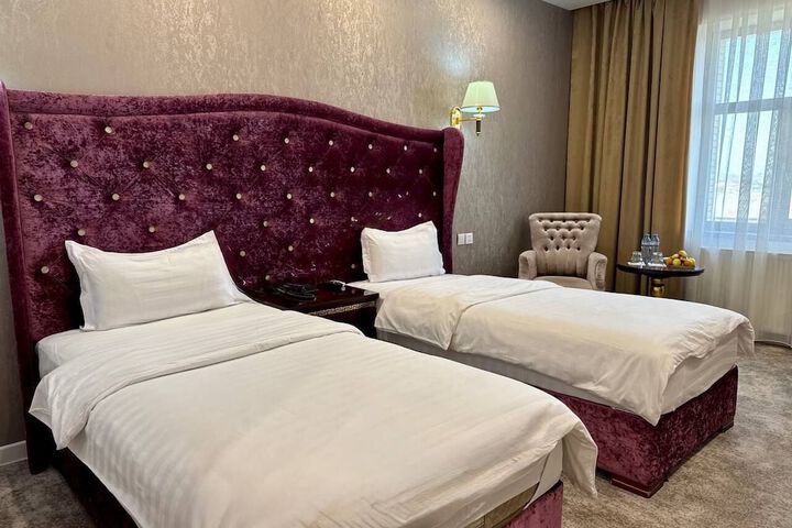 Room 20 of 39