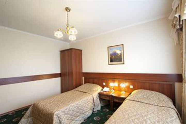 Room 20 of 41