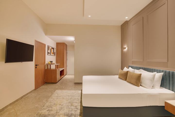 Room 8 of 41