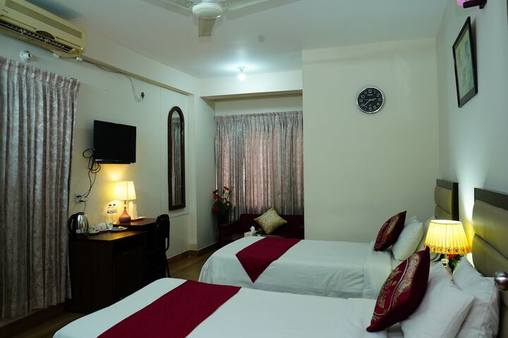 Room 28 of 56