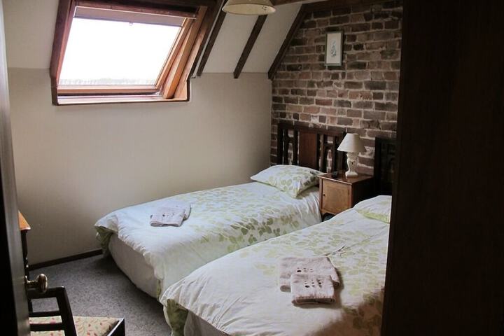 Room 3 of 22