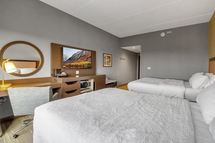 Room 21 of 61