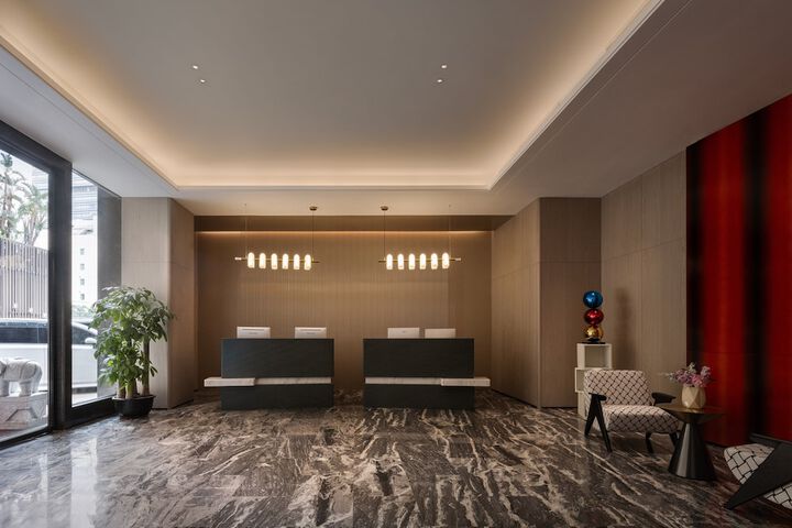 Hotel Interior 9 of 101