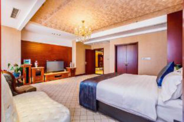 Room 21 of 23