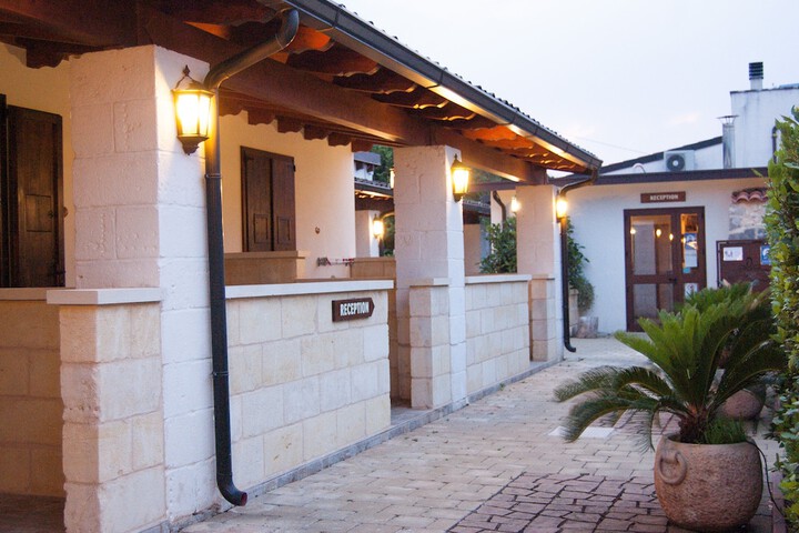 Hotel 70 of 76