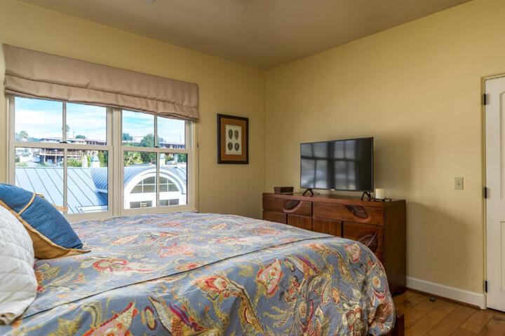Photo of 28 San Miguel