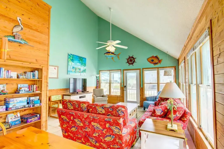 Room 5 of 15