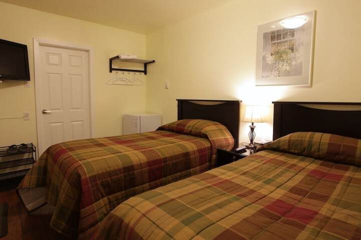 Room 10 of 51