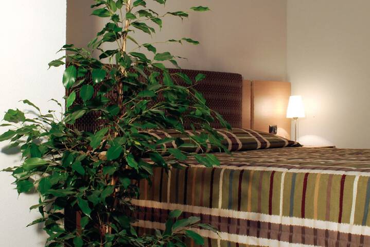 Room 15 of 74