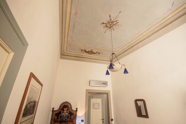 Room 11 of 58