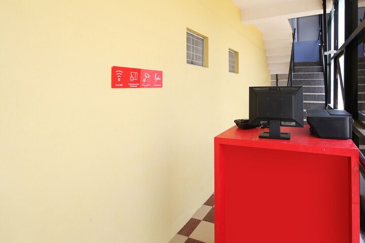 Room 12 of 12