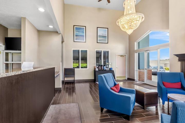 Lobby Entry