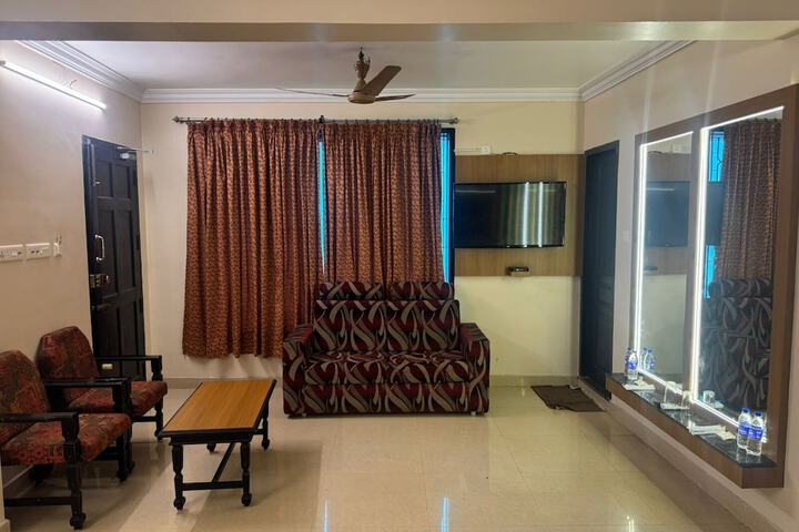 Room 15 of 18