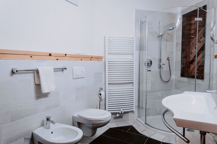 Clean Restrooms