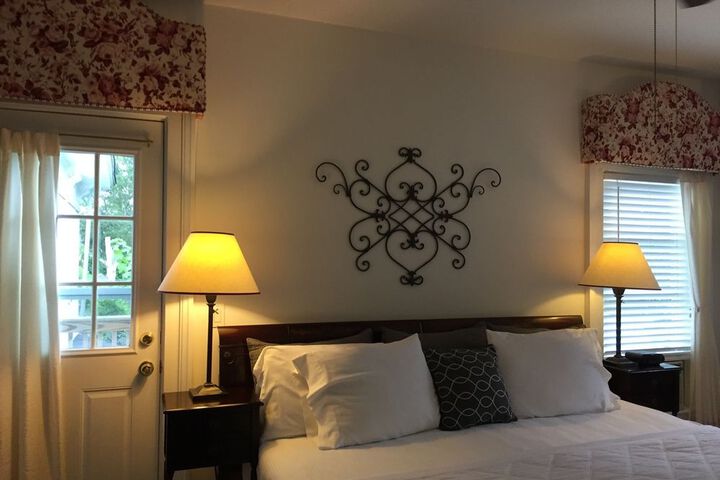 Room 11 of 70