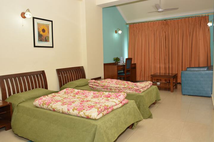 Room 7 of 17