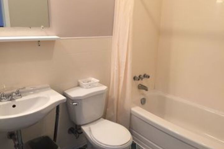 Room 5 of 29