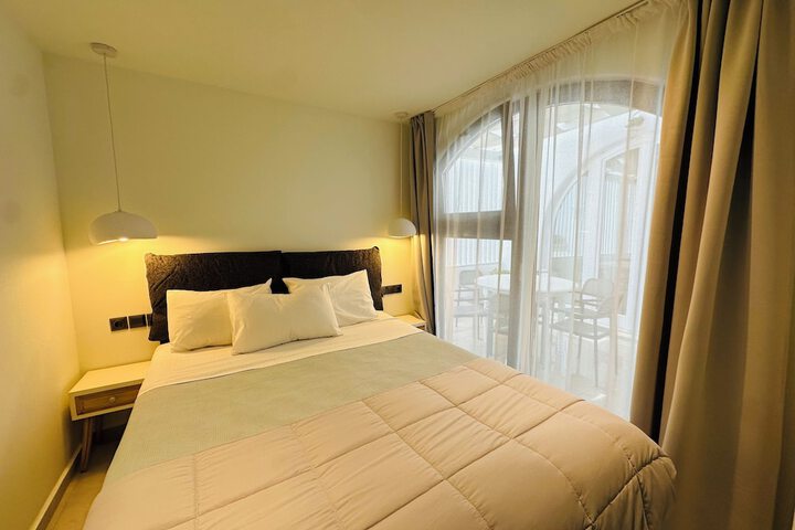 Room 11 of 45