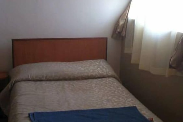 Room 18 of 48