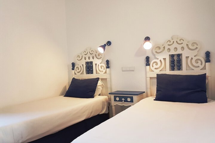 Room 13 of 72