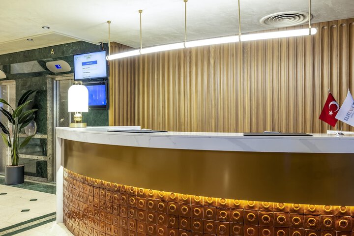 Guest Lobby