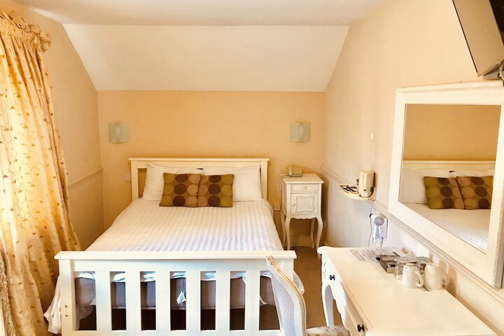 Room 9 of 39