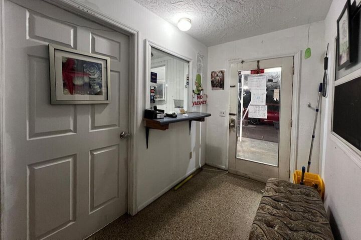 Hotel Interior 4 of 24