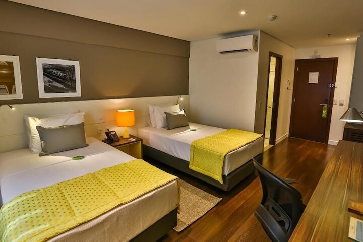 Room 20 of 45