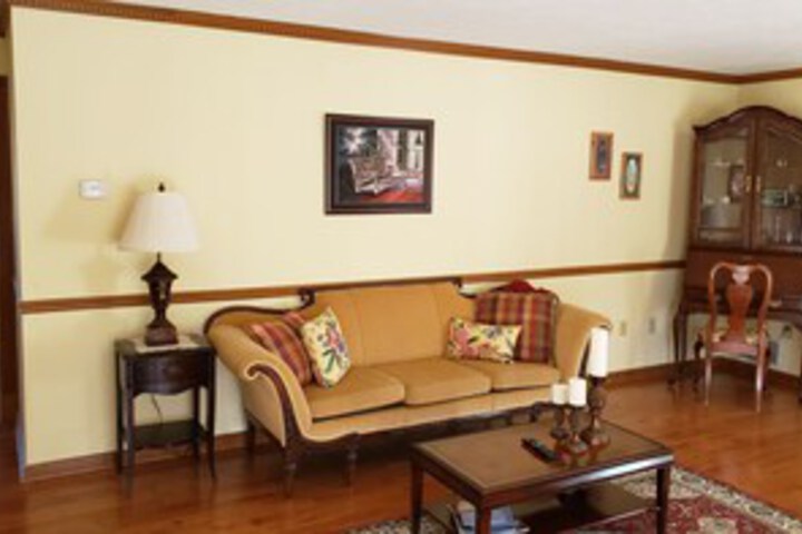 Room 12 of 32