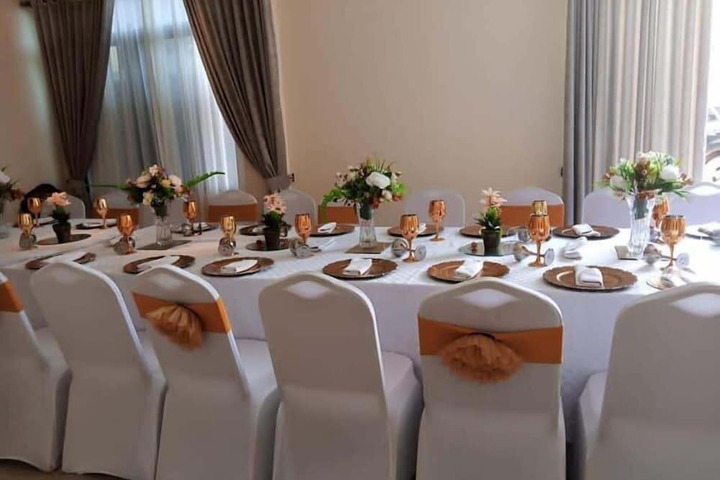 Ballroom/Hall 21 of 26