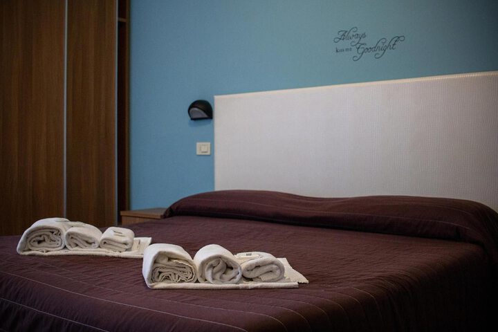 Room 16 of 63