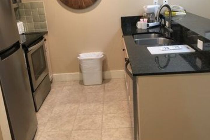 Room 76 of 119